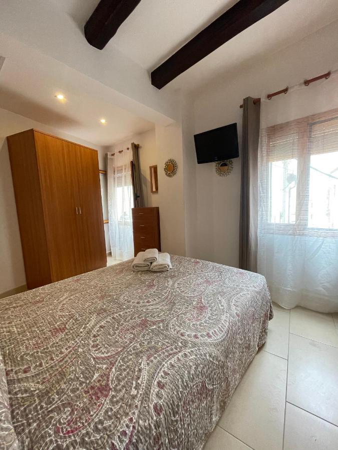 P&R Hostals Codolar Tossa de Mar Exterior foto